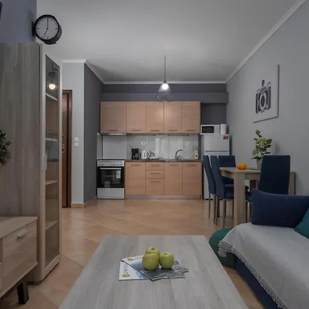 Kosmos Service Center 2 With Additional Cost Parking Apartament